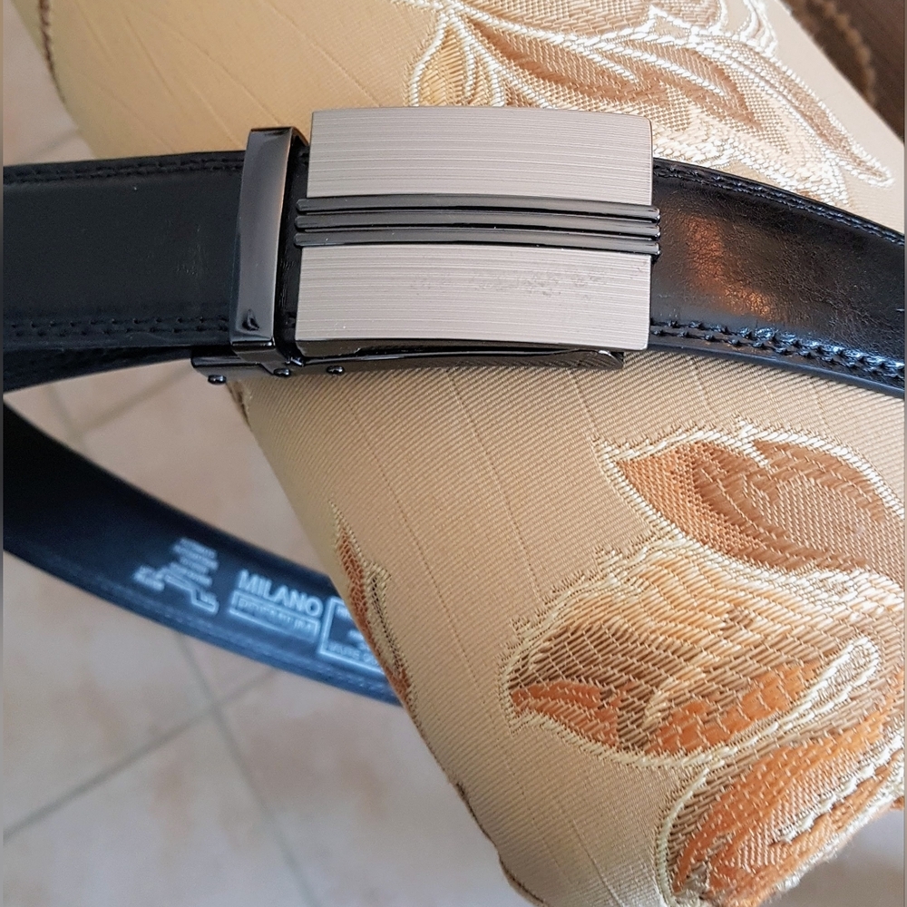 Milano Premium Black Leather Belt with Silver Buckle - Size 38